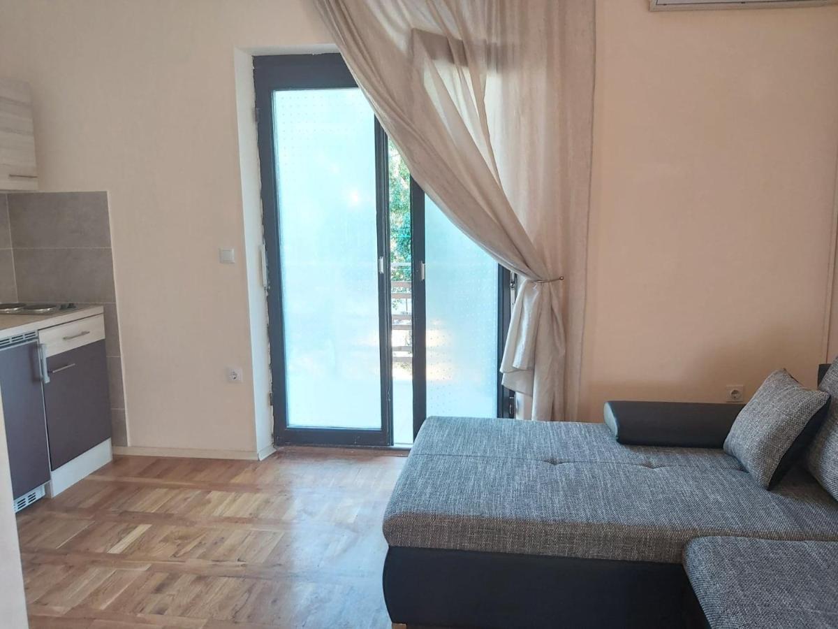 Apartmani Svitlana Sukošan Εξωτερικό φωτογραφία